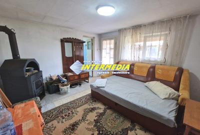 Casă individuală cu 3 camere cu Teren 566 Mp în Ampoi 3 - 8