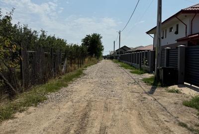 Teren agricol intravilan de 1212 mp, în Miroslava - 1