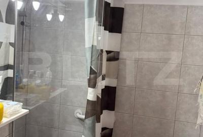 Apartament 3 camere, 69 mp, zona Micro 8 - 5
