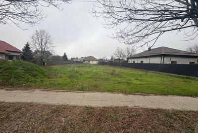 Teren 1.524 mp cu deschidere la DN3 | Vizibilitate maxima - 2