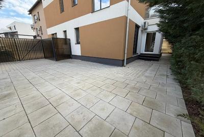 Apartament cu 3 camere semidecomandat în Dumbrăvița - 11