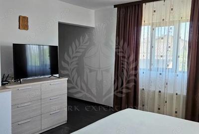 Casă cu Teren 750 Mp în Bărcănești - 4