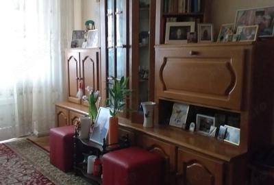 Apartament cu 2 camere semidecomandat în Titulescu - 2
