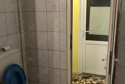 Spațiu comercial, de 13 mp, în Central - 2