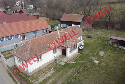 Casă cu 4 camere cu Teren 937 Mp în Vâlcele - 10