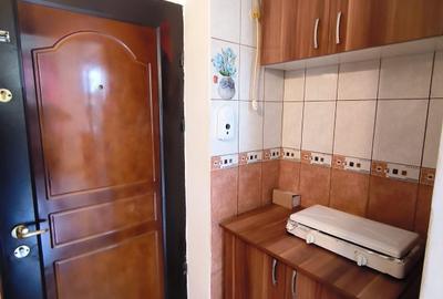 Garsoniera in Astra la etaj intermediar, Bulevardul Stefan cel Mare si Sfant - 5