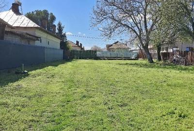Teren de 1086 mp, în Central
