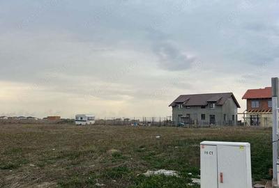 Teren de 671 mp, în Săcălaz