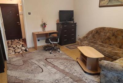 Garsonieră decomandată în Mănăștur - 2