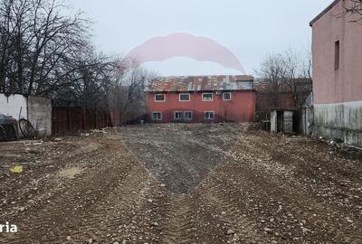 Teren intravilan de 1928 mp, în Militari - 7