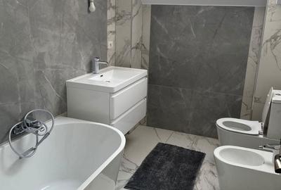 Apartament cu 3 camere decomandat în Central - 2