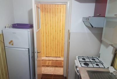 Apartament doua camere, etaj 3, mobilat si utilat, CT, langa biserica Precista - 7