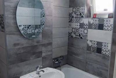 Apartament cu 3 camere decomandat în Central - 2
