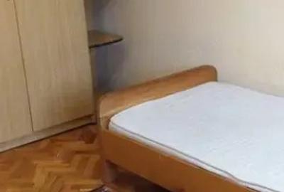 Apartament cu 3 camere decomandat în Ultracentral