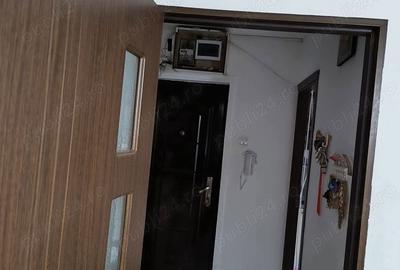 Apartament cu 3 camere în Cantemir - 4