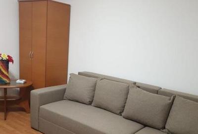 Garsonieră în Apărătorii Patriei