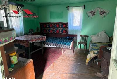 Casă cu 4 camere în Pârău lui Mihai - 13
