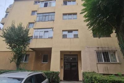 Apartament 3 camere, vis-a-vis de Piata Centrala - 20