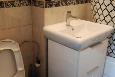 Garsonieră decomandată în Far - 5