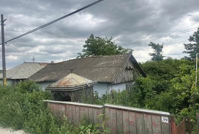 Casă cu 4 camere în Central - 2