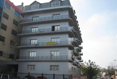 Birou, 200 mp în Grozăvești
