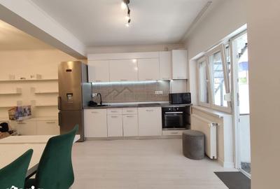 Apartament cu 3 camere în Iorga
