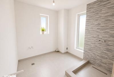 Casă cu 4 camere cu Teren 250 Mp în Central - 5