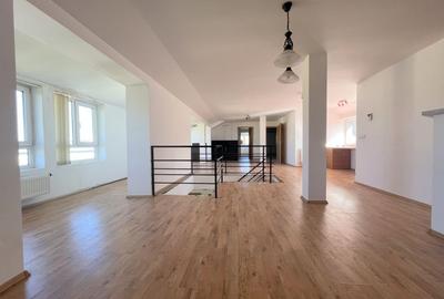 Apartament cu 4 camere decomandat, mobilat în Girocului