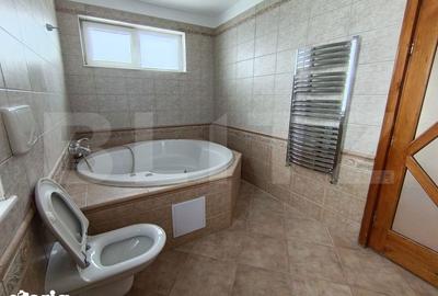 Casă cu 5 camere cu Teren 600 Mp în Ultracentral - 18