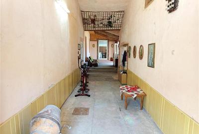 Casă individuală cu 12 camere cu Teren 1803 Mp în Central - 34