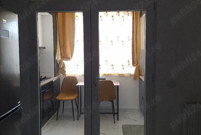 Apartament cu 2 camere semidecomandat în Apărătorii Patriei - 5