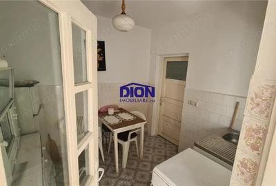 Central -Casa si teren in municipiul Calarasi--Grivita - 5