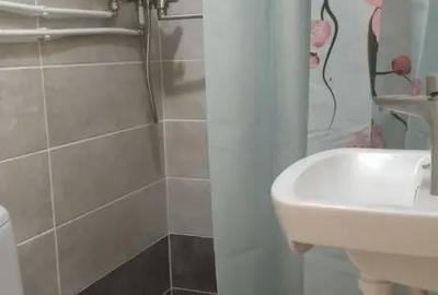 Garsonieră în Apărătorii Patriei
