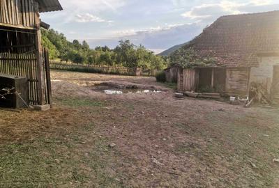 Casă cu 4 camere în Rostoci - 1