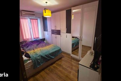 Apartament cu 3 camere decomandat în 7 Noiembrie - 3