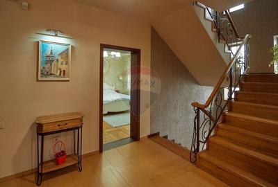 Casa / Vila cu 5 camere de vanzare pe Cezar Petrescu - 8