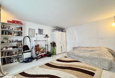 Apartament cu 4 camere în Central - 1