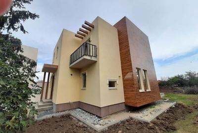 CASA CUMPANA P+1| 700 MP TEREN | 3 DORMITOARE | - 1