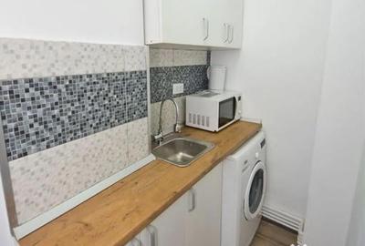 Garsonieră decomandată în Țiglina 1 - 8