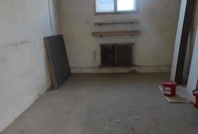 Spa?iu,200 mp zona 22 Decembrie - 2