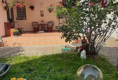 Casă cu 4 camere în Noua - 4