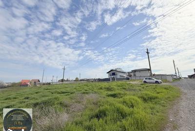 Teren de 1673 mp, în Vânători - 6