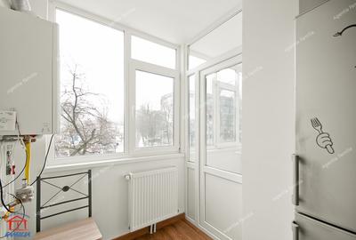 Apartament cu 3 camere semidecomandat, mobilat în Țiglina 2 - 15