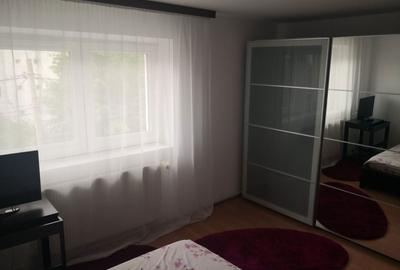 Apartament cu 2 camere decomandat în Central - 3