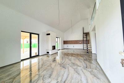 Casă cu 4 camere cu Teren 500 Mp în Drăganu - 17