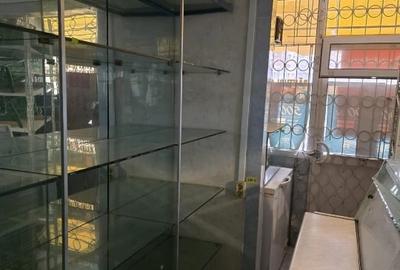 Apartament cu 2 camere semidecomandat, mobilat în Km 4-5 - 3