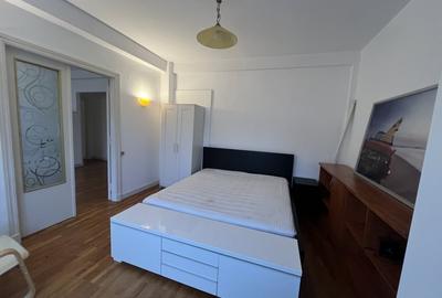 Apartament cu 5 camere decomandat în P-ța Romană - 17