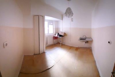 Apartament cu 3 camere decomandat în Drumul Taberei - 5
