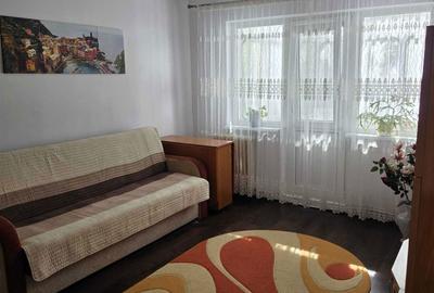 Apartament cu 2 camere semidecomandat în Păcurari - 1
