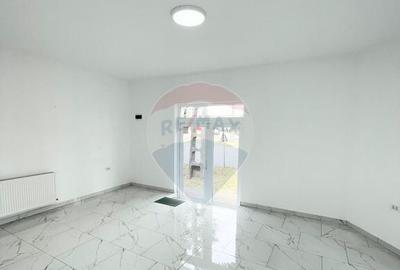 Hala constructie noua + spatiu de birouri stradal - 11